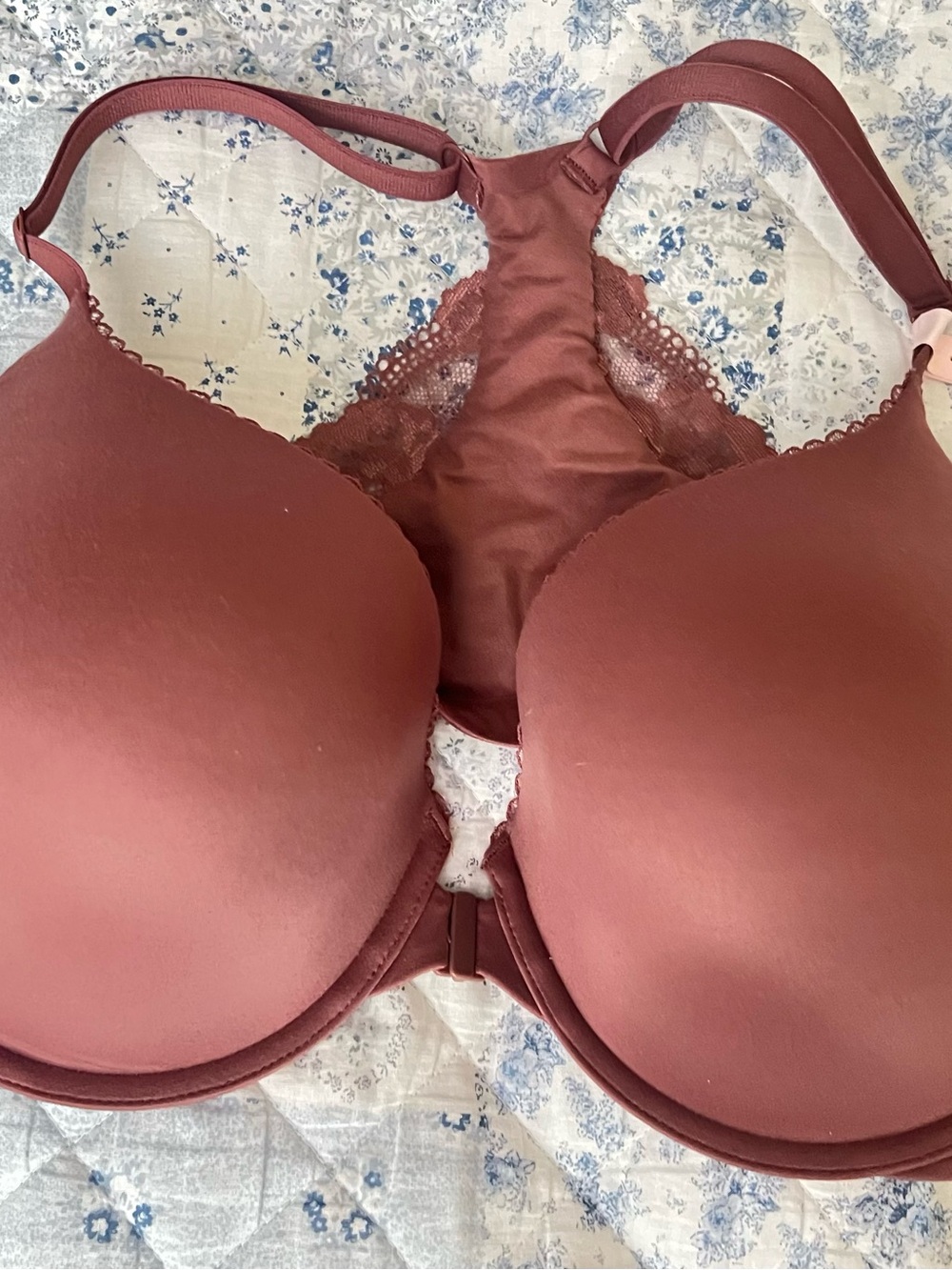 New Victoria’s Secret Smooth Molded T-Shirt Bra in Mauve